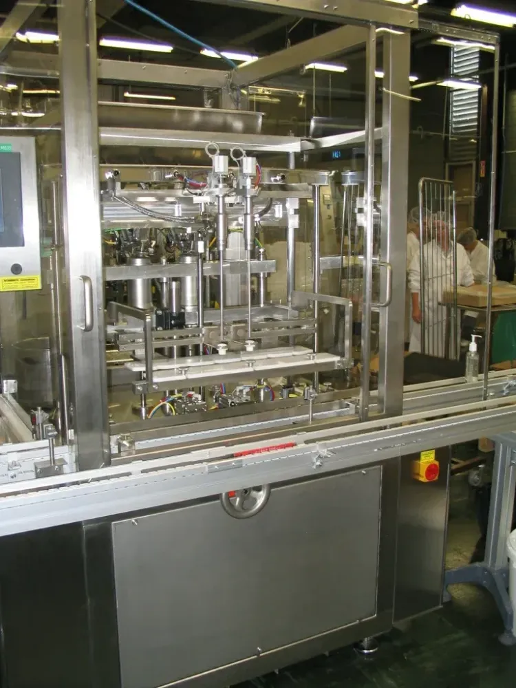 remplissage en ligne de flacons