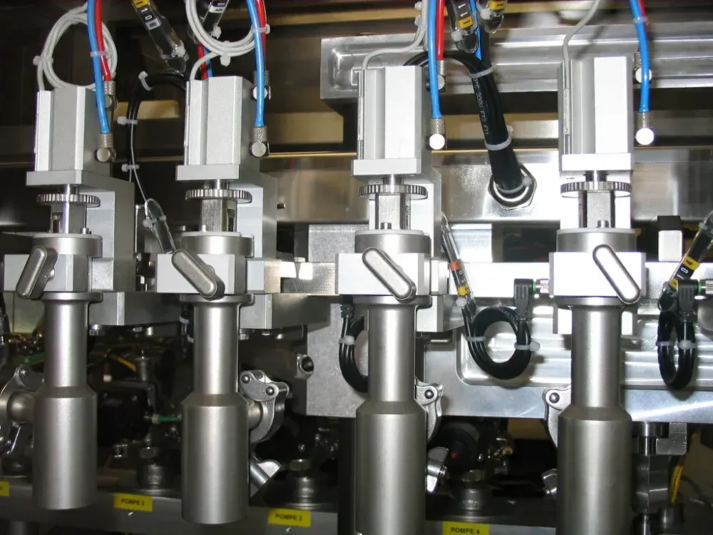 remplissage en ligne de flacons